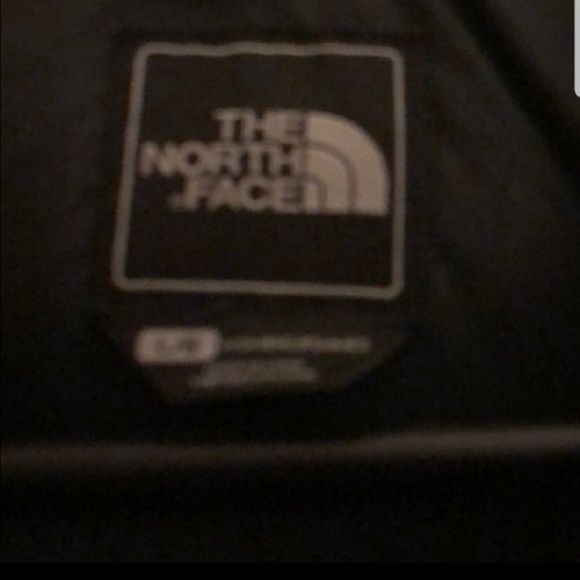 The North Face with waist belt buckle - Picture 3 of 4